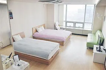 Incheon Airport Egarak Residence 0*,